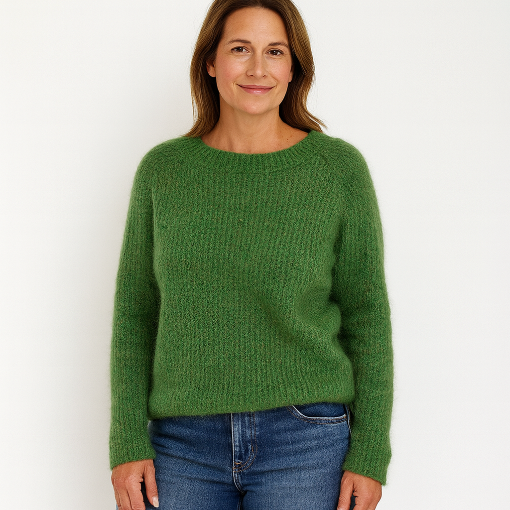 Francesca | Women Botanical Winter Pattern Sweatshirt